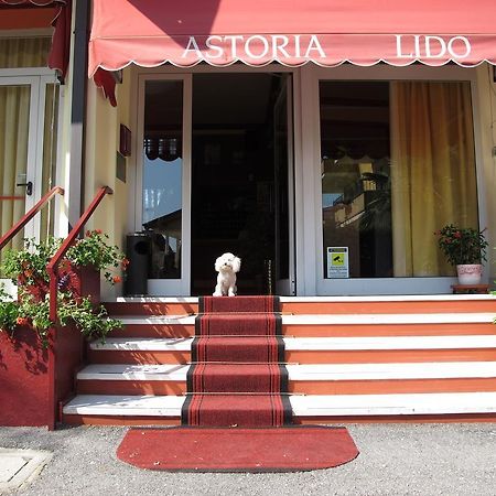 Hotel Astoria Lido Sirmione Exterior photo